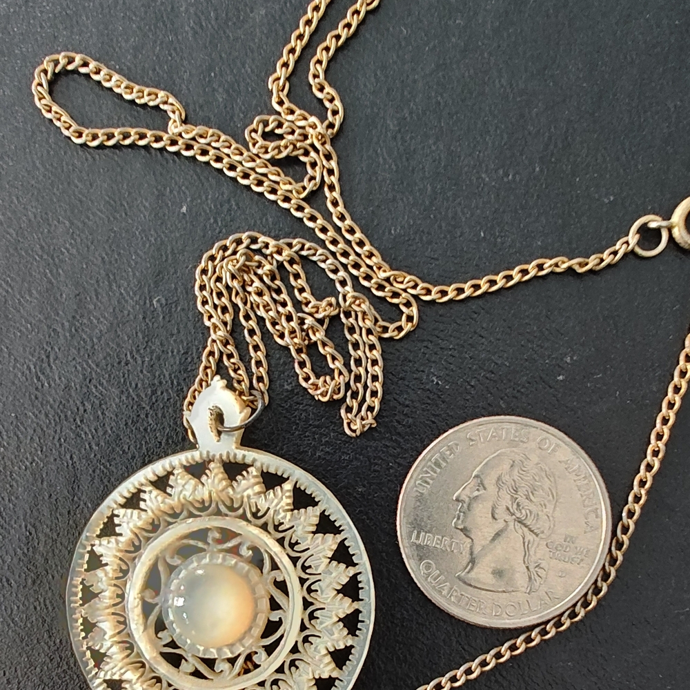 Mother Of Pearl Pendant With Gold-tone Chain Necklace